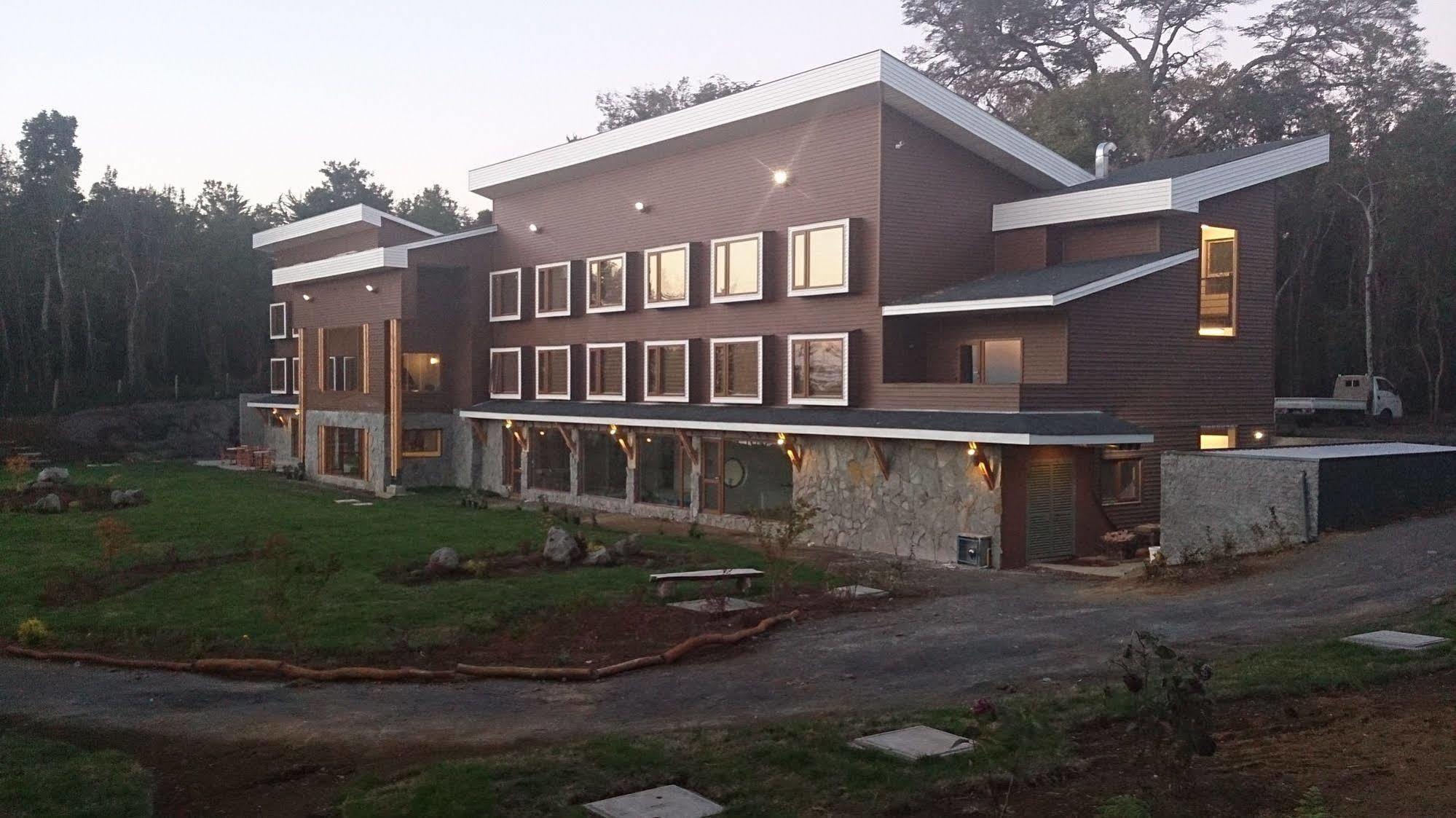Hotel Lodge Las Cascadas Puerto Clocker Esterno foto